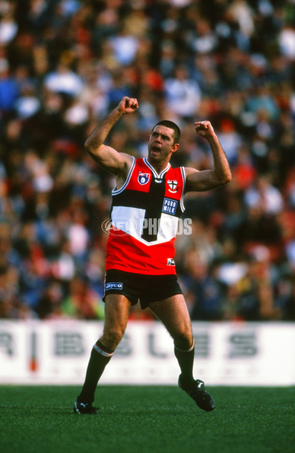 AFL 1999 Round 7 - St Kilda v West Coast - 27644