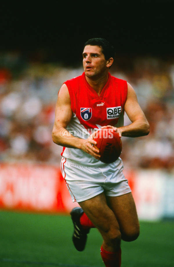 AFL 1999 Rd 3 - Essendon v Sydney - 27859