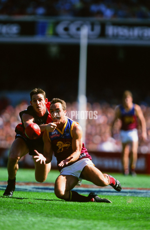 AFL 2001 Grand Final - Essendon v Brisbane - 28238
