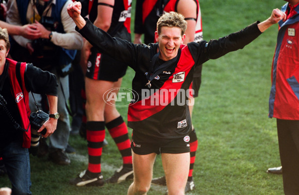 AFL 2000 Grand Final - Essendon v Melbourne - 28230