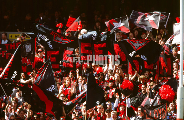 AFL 2000 Grand Final - Essendon v Melbourne - 28226