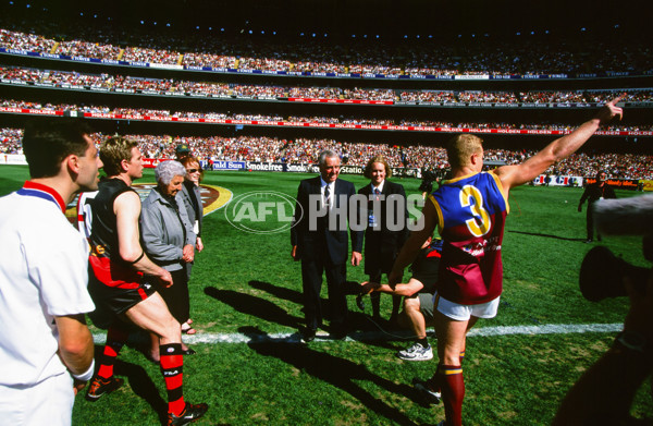 AFL 2001 Grand Final - Essendon v Brisbane - 28272