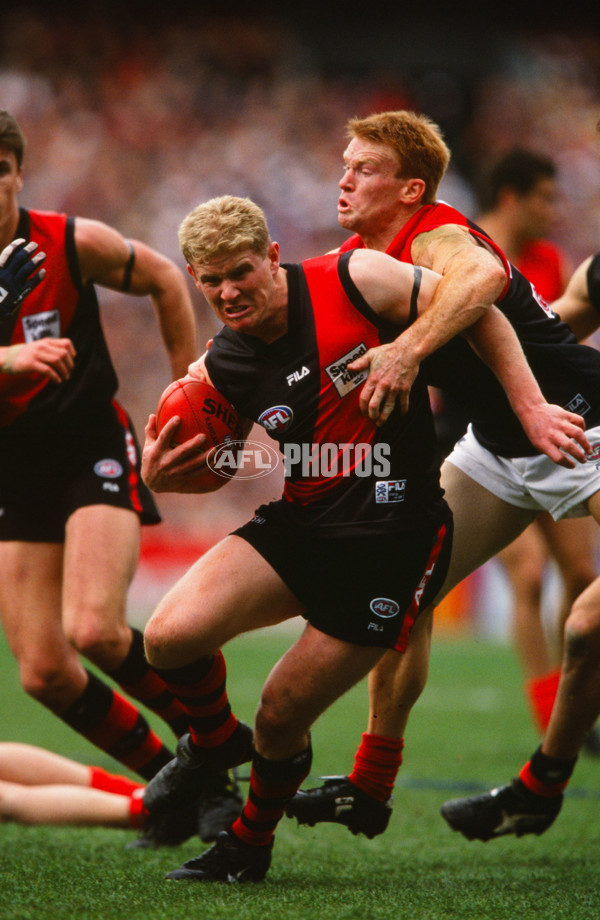 AFL 2000 Grand Final - Essendon v Melbourne - 28201