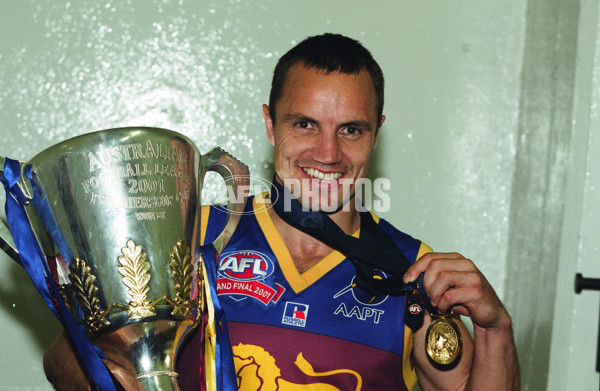 AFL 2001 Grand Final - Essendon v Brisbane - 28240