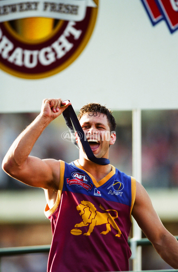 AFL 2001 Grand Final - Essendon v Brisbane - 28246