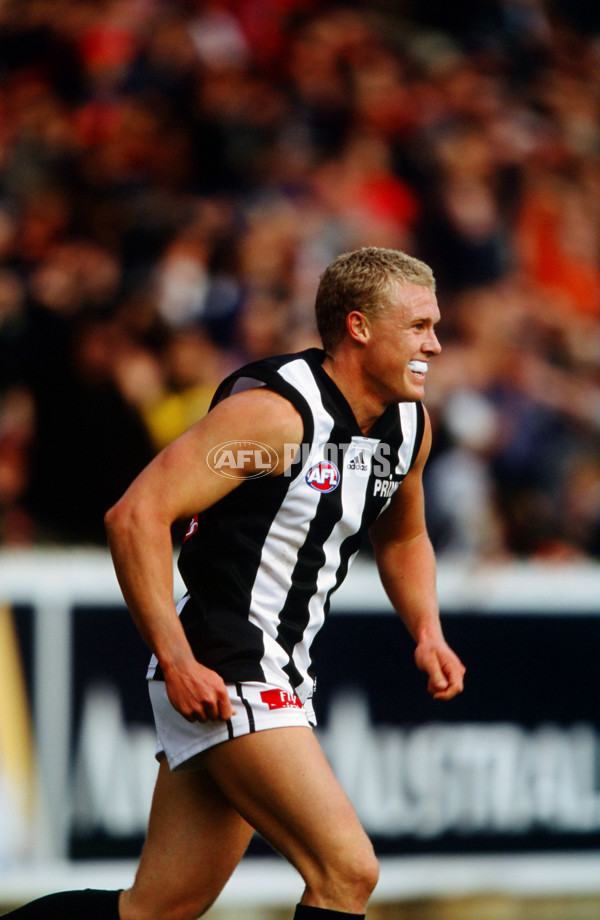 AFL 2001 Round 5 - Essendon v Collingwood - 28470