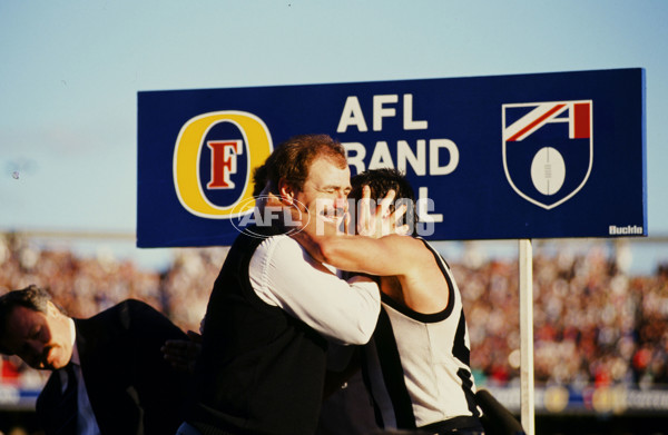 AFL 1990 Grand Final - Collingwood v Essendon - 28570