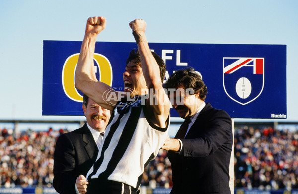AFL 1990 Grand Final - Collingwood v Essendon - 28574