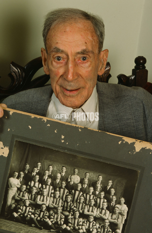 AFL Historical - Collingwood Magpies - 28636