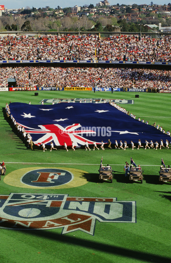 AFL 1990 Grand Final - Collingwood v Essendon - 28633