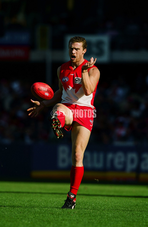 AFL 2000 Round 10 - Sydney v Western Bulldogs - 28961