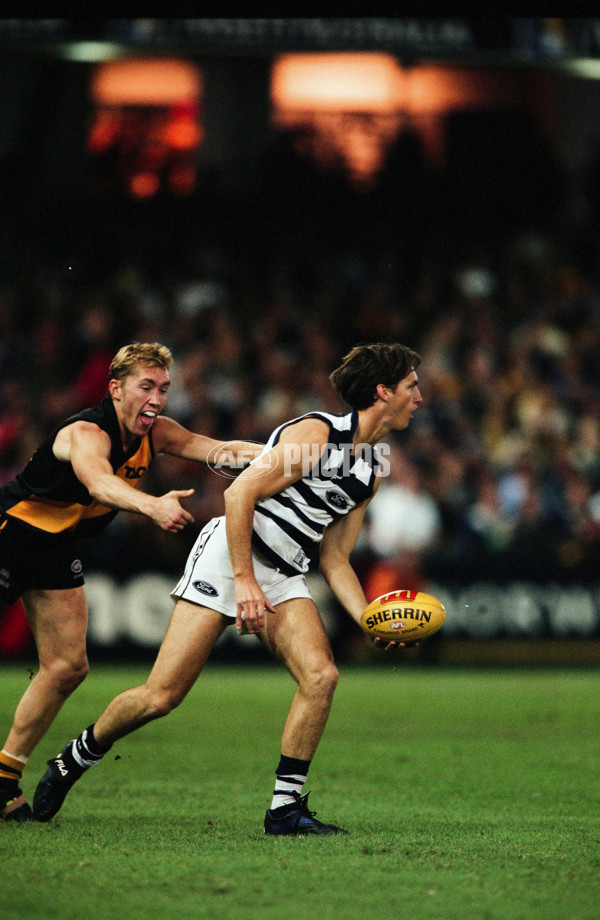 AFL 2000 Rd 8 - Geelong v Richmond - 29392