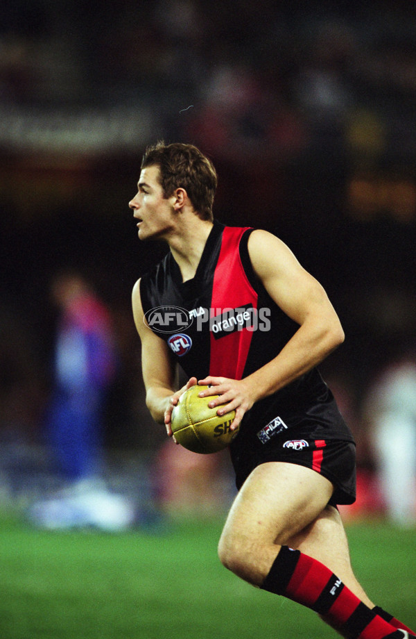 AFL 2001 Rd 19 - Essendon v Sydney - 29500