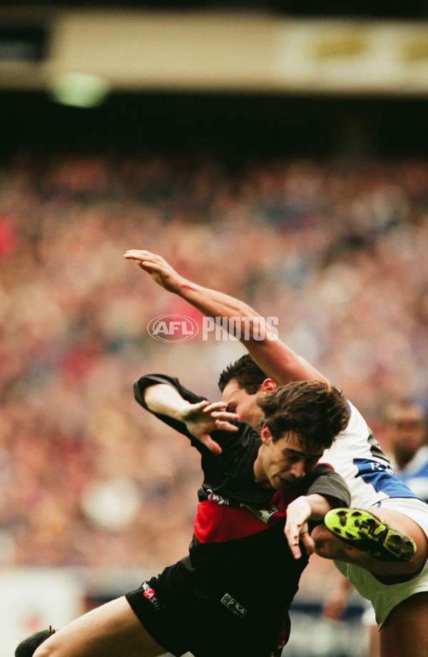 AFL 2000 1st Qualifying Final - Essendon v Kangaroos - 29600