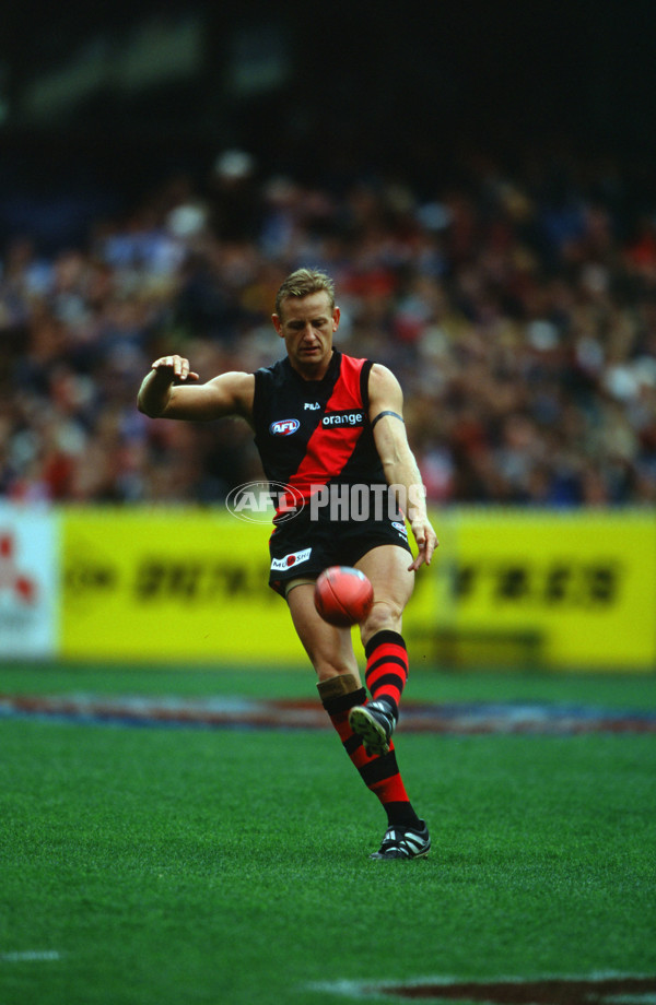 AFL 2001 Round 5 - Essendon v Collingwood - 29662