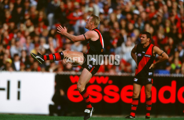 AFL 2001 Round 5 - Essendon v Collingwood - 29665