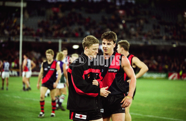 AFL 2001 Rd 13 - Essendon v Fremantle - 29804
