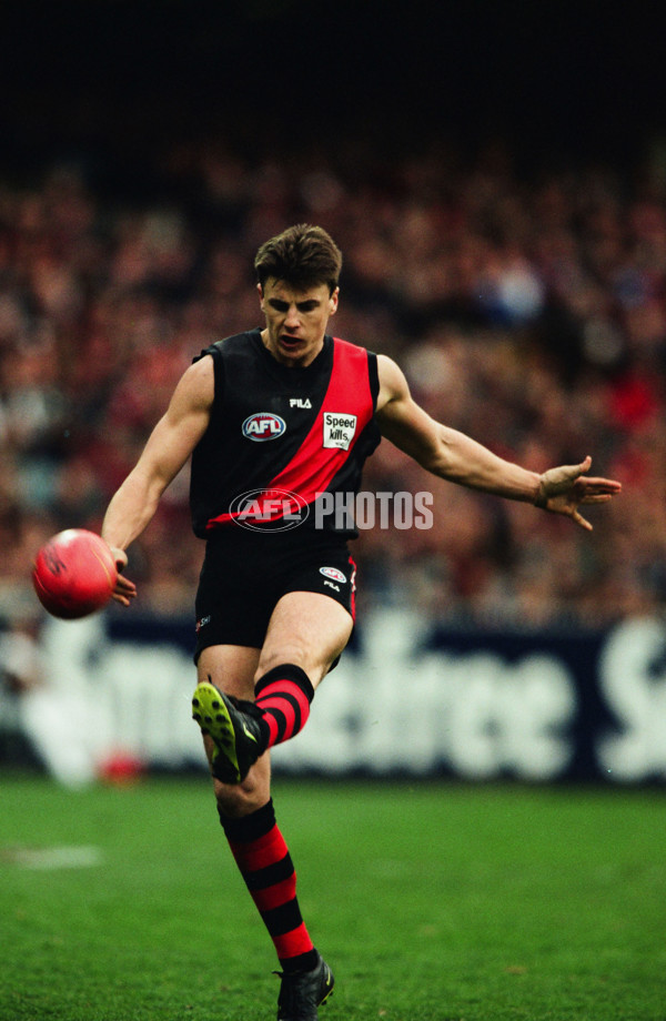 AFL 2000 1st Qualifying Final - Essendon v Kangaroos - 30409