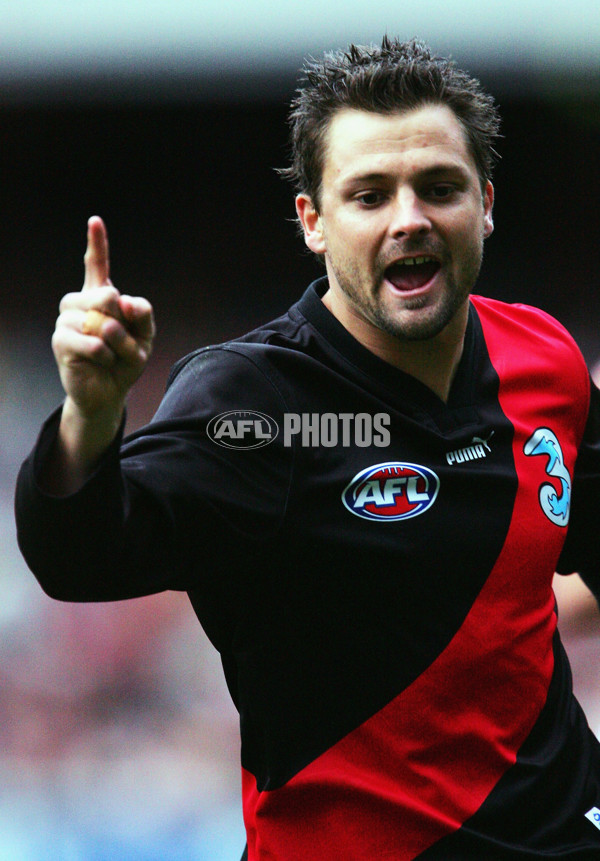AFL 2004 Rd 15 - Richmond v Essendon - 65283