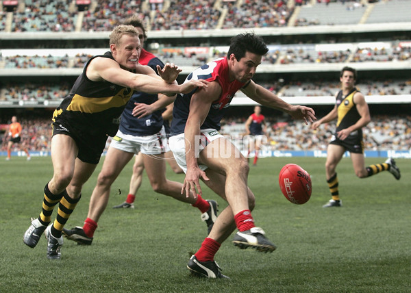 AFL 2004 Rd 17 - Richmond v Melbourne - A-38155157