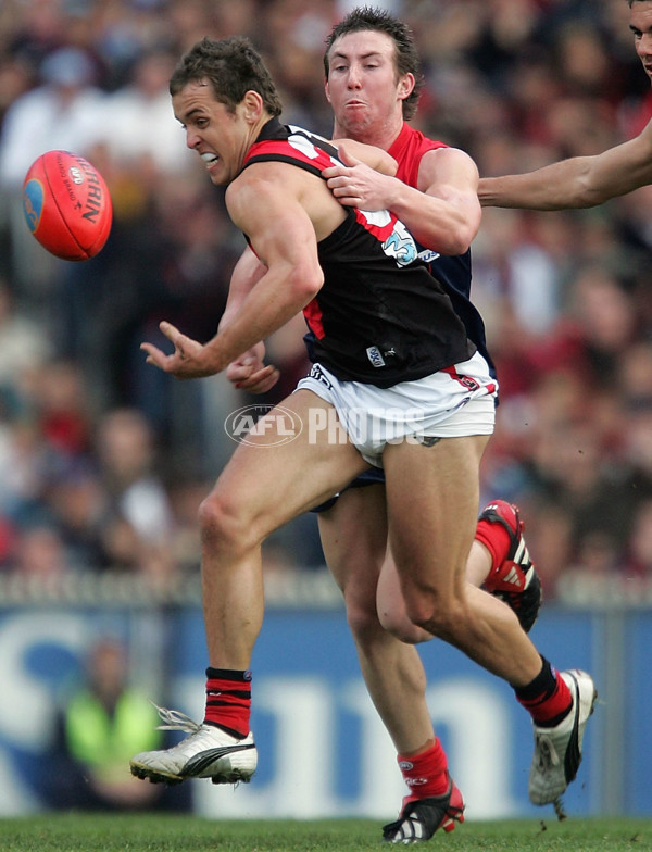 AFL 2004 1st Elimination Final - Melbourne v Essendon - A-38169586