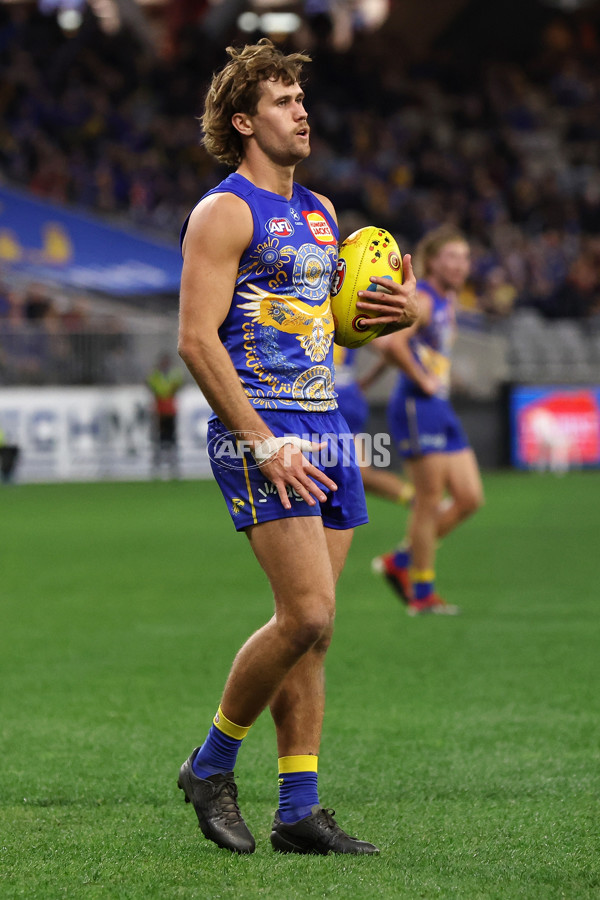 AFL 2023 Round 11 - West Coast v Essendon - A-39198665