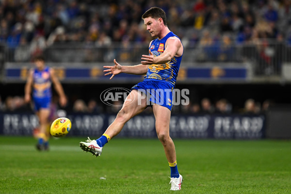 AFL 2023 Round 11 - West Coast v Essendon - A-39208200