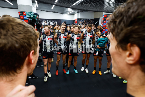 AFL 2023 Round 11 - Collingwood v North Melbourne - A-39320494