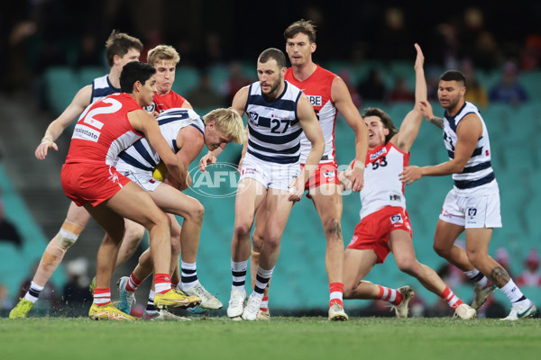 VFL 2023 Round 15 - Sydney v Geelong - A-40464944