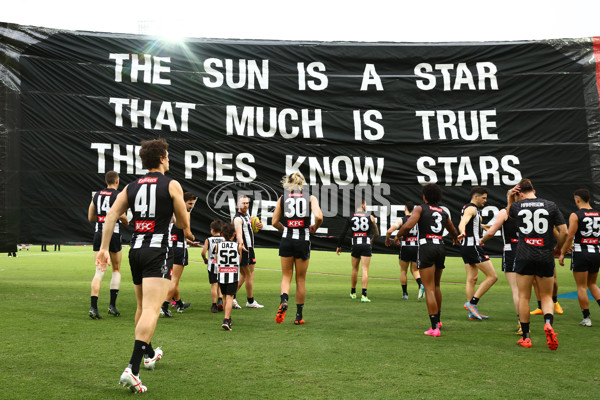 AFL 2023 Round 16 - Gold Coast v Collingwood - A-40500729