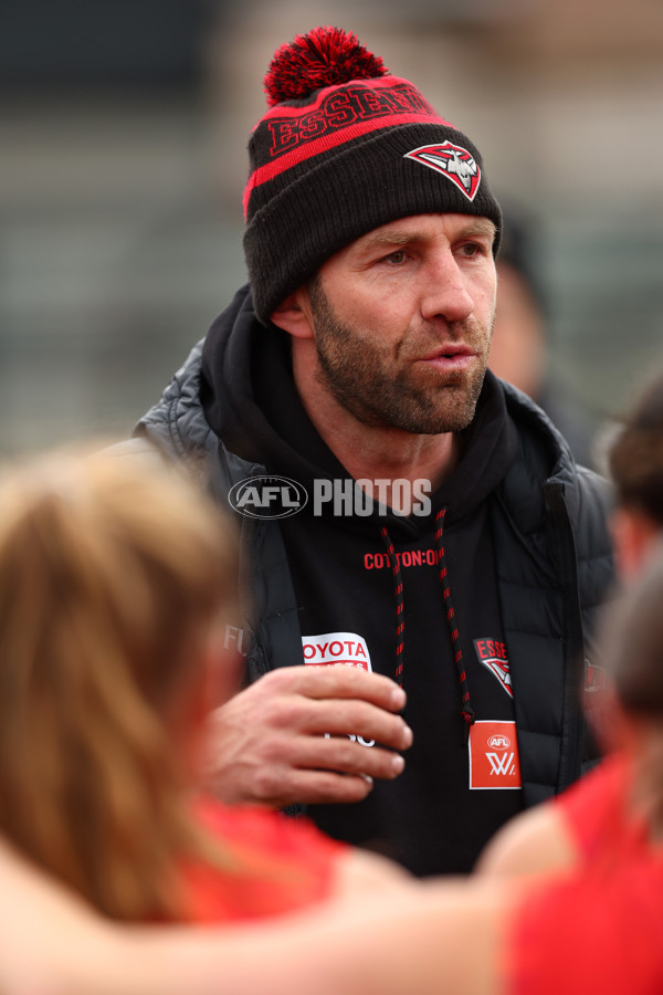 VFLW 2023 Semi Final - Collingwood v Essendon - A-40934271