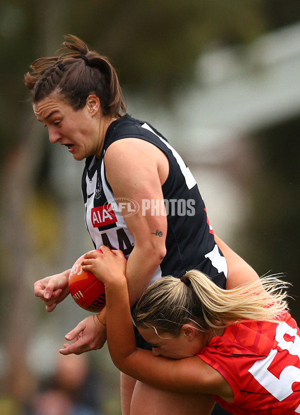 VFLW 2023 Semi Final - Collingwood v Essendon - A-40939452