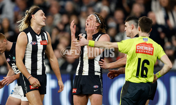 AFL 2023 Round 20 - Collingwood v Carlton - A-41406899