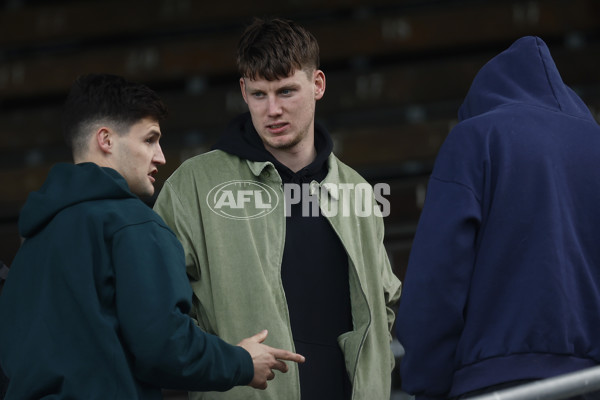 VFL 2023 Round 19 - Collingwood v Carlton - A-41420199