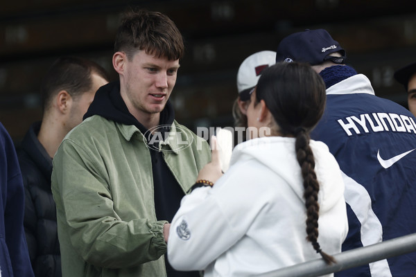 VFL 2023 Round 19 - Collingwood v Carlton - A-41422037