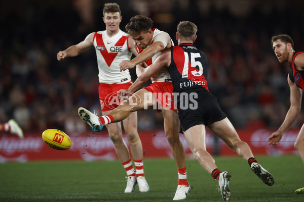 AFL 2023 Round 20 - Essendon v Sydney - A-41460533