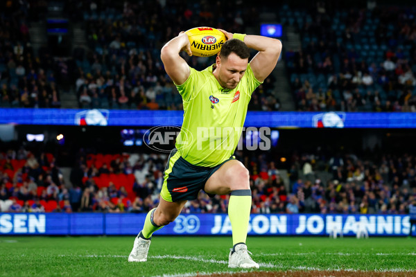 AFL 2023 Round 21 - Western Bulldogs v Richmond - A-41667176