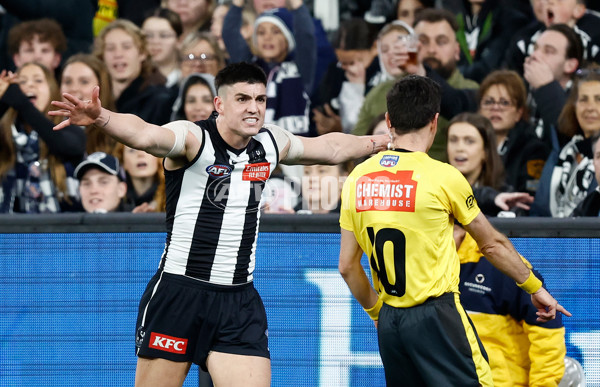 AFL 2023 Round 22 - Collingwood v Geelong - A-41918633