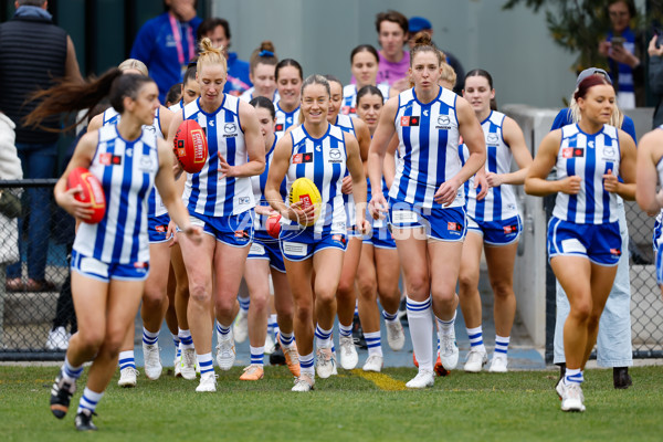 AFLW 2023 Practice Match - Western Bulldogs v North Melbourne - A-42116056