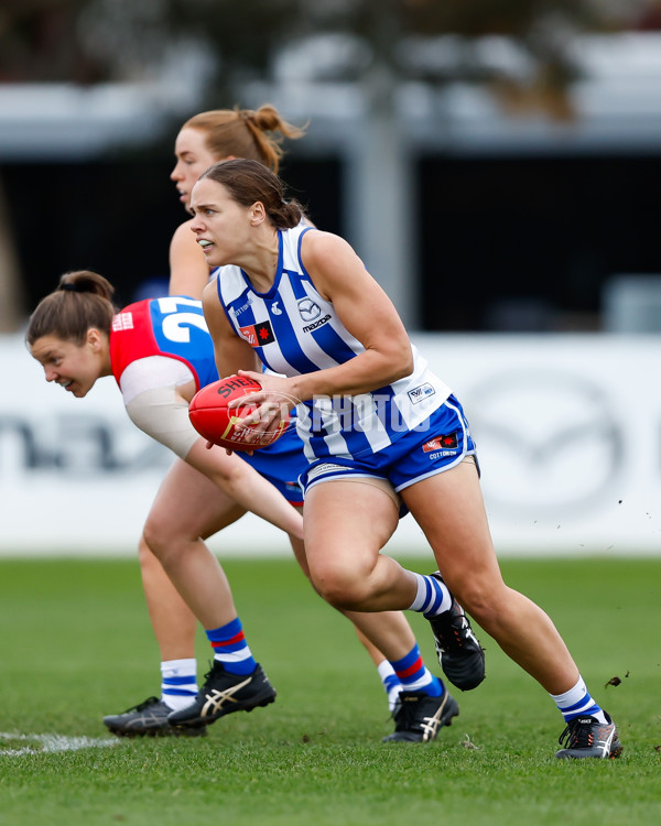 AFLW 2023 Practice Match - Western Bulldogs v North Melbourne - A-42116077