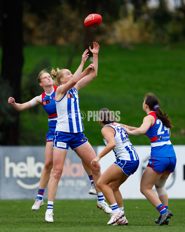 AFLW 2023 Practice Match - Western Bulldogs v North Melbourne - A-42116079