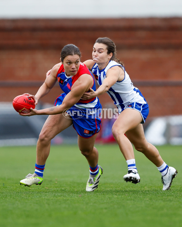 AFLW 2023 Practice Match - Western Bulldogs v North Melbourne - A-42116082