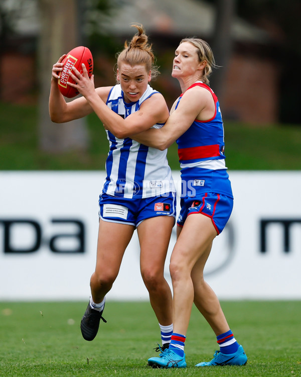 AFLW 2023 Practice Match - Western Bulldogs v North Melbourne - A-42121380
