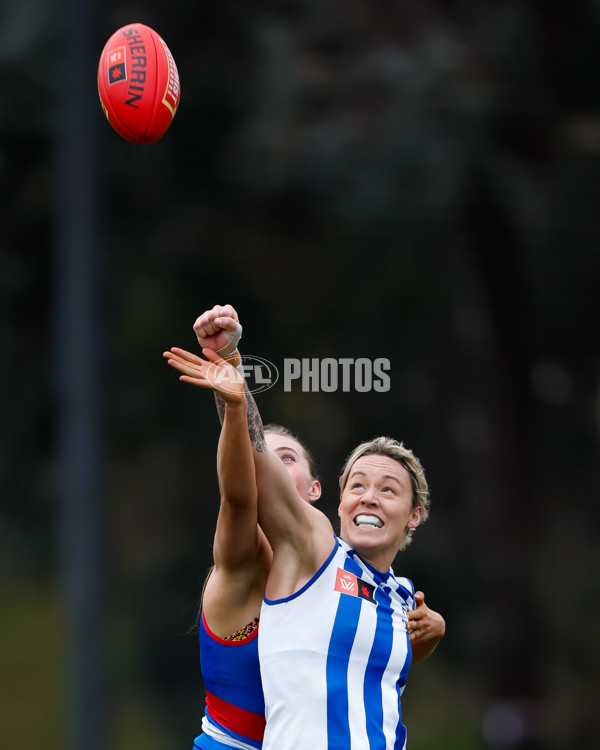 AFLW 2023 Practice Match - Western Bulldogs v North Melbourne - A-42122978