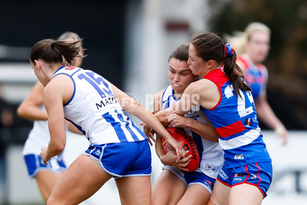 AFLW 2023 Practice Match - Western Bulldogs v North Melbourne - A-42123041
