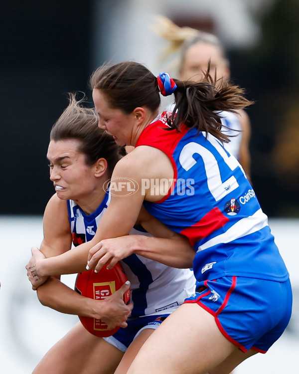 AFLW 2023 Practice Match - Western Bulldogs v North Melbourne - A-42123049
