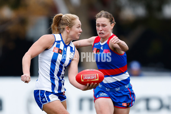 AFLW 2023 Practice Match - Western Bulldogs v North Melbourne - A-42124198