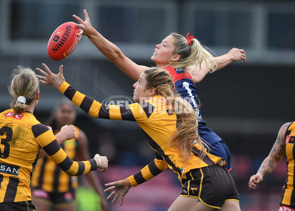 AFLW 2023 Practice Match - Melbourne v Hawthorn - A-42150750