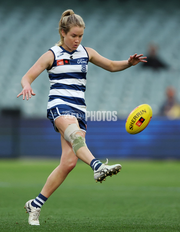 AFLW 2023 Practice Match - Adelaide v Geelong - A-42160804