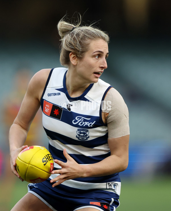 AFLW 2023 Practice Match - Adelaide v Geelong - A-42161292